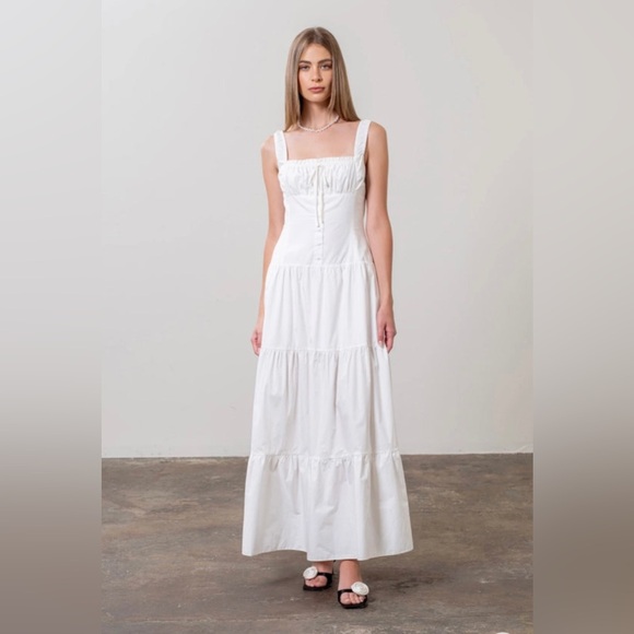 Moon River Corset Top Button Down Tiered Maxi Dress - Picture 3 of 11